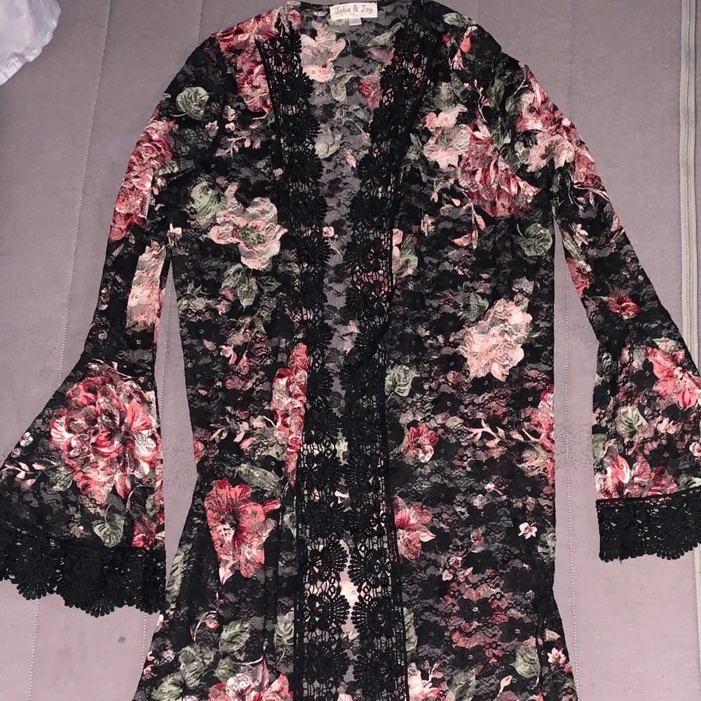Brand new flora cover up